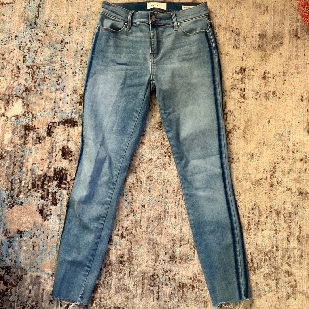 [PacSun] skinny jeans
